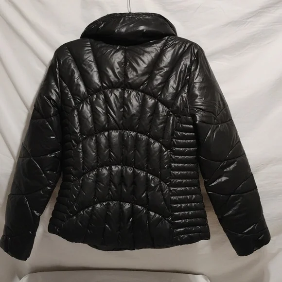 Guess Black Puffer Coat W Silver Detail Sz.M Gently Worn - Picture 7 of 15